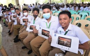 Negros Occidental Enhances E-Learning